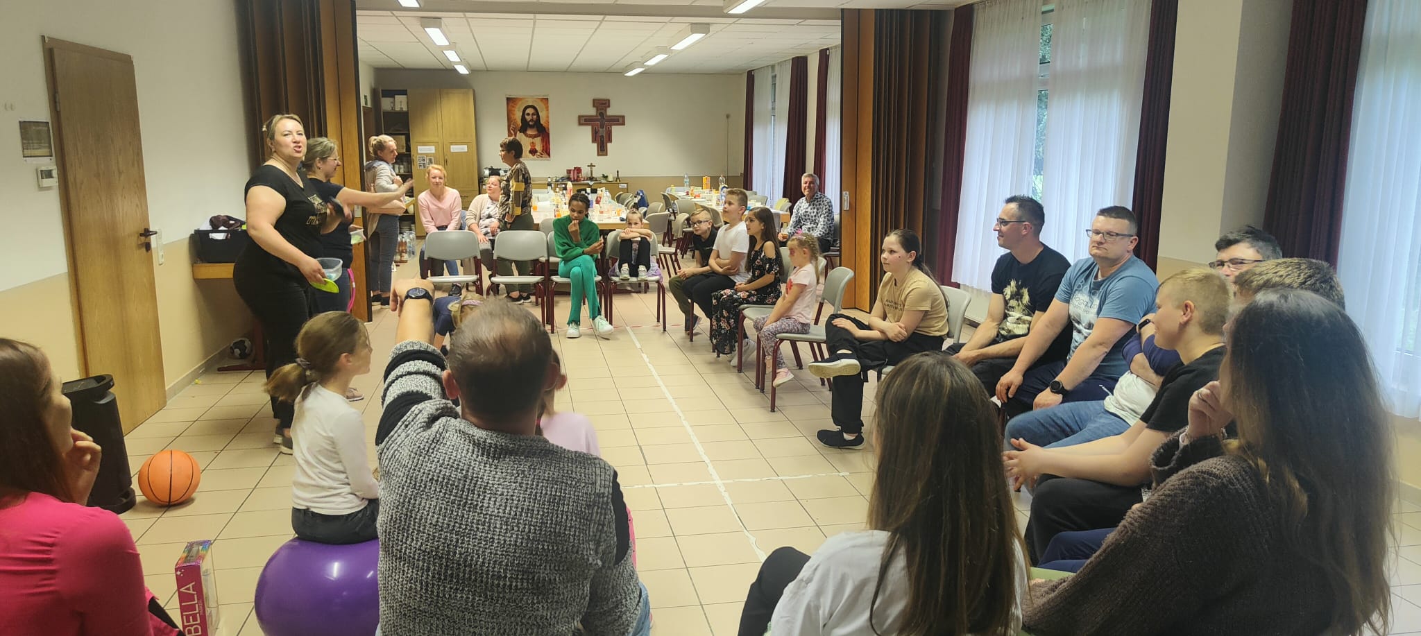 Kadr ze spotkania 3 czerwca 2024